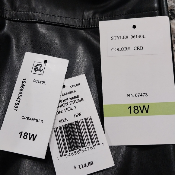 Maison Tara black leather and turtle neck - Picture 3 of 7